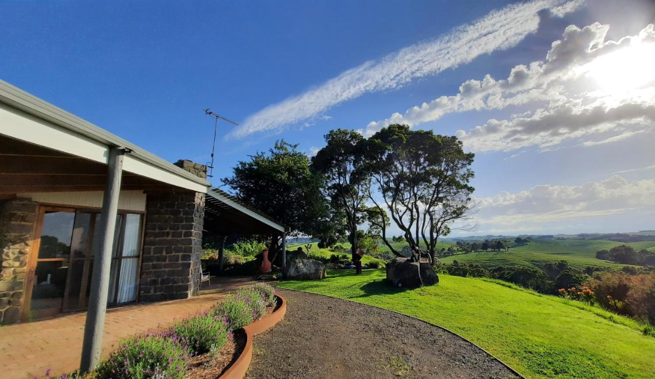 Rockbank Retreat Bed & Breakfast Ryanston Exterior photo
